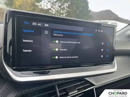 Photo 23 Peugeot 208  Hybrid 100 e-DCS6