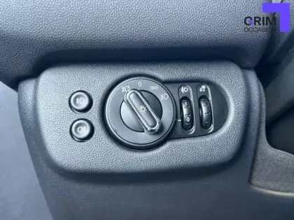 Photo 22 Mini Mini Clubman Cooper D 150 ch BVA8