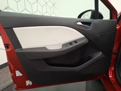 Photo 22 Renault Clio  TCe 90