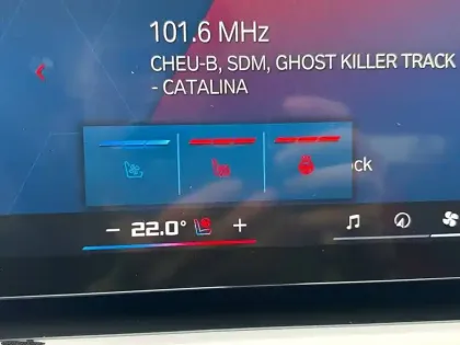 Photo 26 BMW Serie 5 M5 PHEV 727 ch BVA8