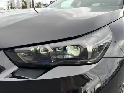 Photo 45 BMW Serie 5 M5 PHEV 727 ch BVA8