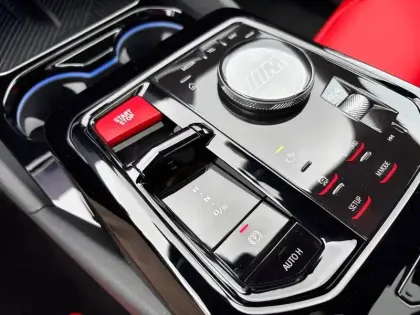 Photo 11 BMW Serie 5 M5 PHEV 727 ch BVA8