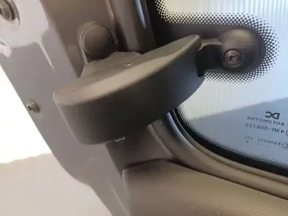 Photo 28 Renault Twingo  III SCe 65