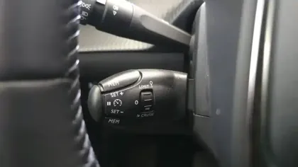 Photo 42 Peugeot 208  Electrique 50 kWh 136ch