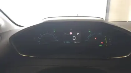 Photo 29 Peugeot 208  Electrique 50 kWh 136ch