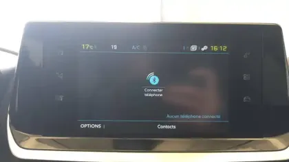 Photo 33 Peugeot 208  Electrique 50 kWh 136ch