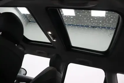 Photo 24 Mini Mini Hatch 5 Portes Cooper 136 ch DKG7