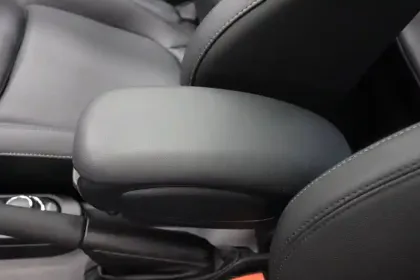 Photo 19 Mini Mini Hatch 5 Portes Cooper 136 ch DKG7