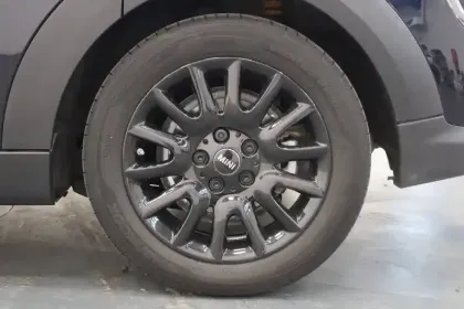 Photo 6 Mini Mini Hatch 5 Portes Cooper 136 ch DKG7