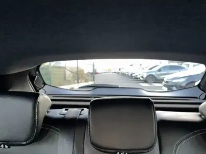 Photo 41 Renault Clio  E-Tech full hybrid 145