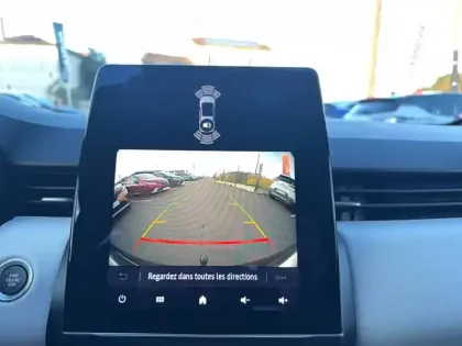 Photo 48 Renault Clio  E-Tech full hybrid 145