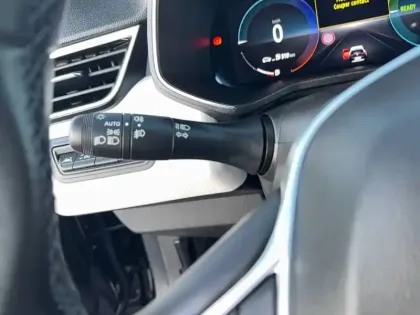 Photo 45 Renault Clio  E-Tech full hybrid 145