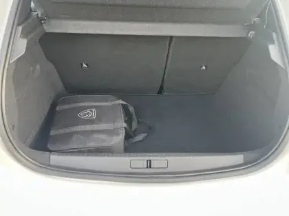 Photo 5 Peugeot 208  Electrique 50 kWh 136ch