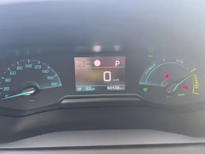 Photo 11 Peugeot 208  Electrique 50 kWh 136ch