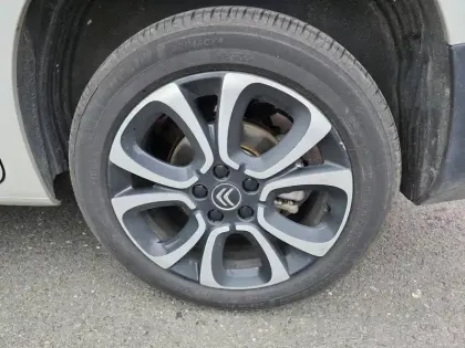 Photo 8 Citroën Berlingo  Taille M BlueHDi 130 S&S EAT8