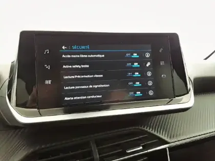 Photo 19 Peugeot 208  PureTech 100 S&S BVM6