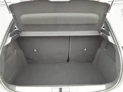 Photo 5 Peugeot 208  PureTech 100 S&S BVM6