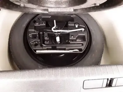 Photo 58 Peugeot 208  PureTech 100 S&S BVM6