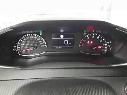 Photo 9 Peugeot 208  PureTech 100 S&S BVM6