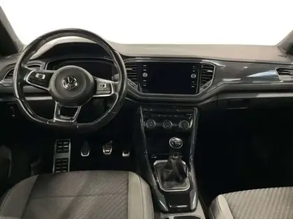 Photo 18 Volkswagen T-roc 1.5 TSI 150 EVO Start/Stop BVM6 R-Line