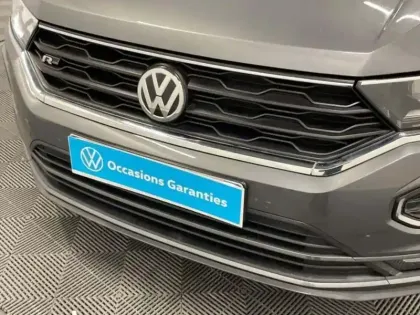 Photo 17 Volkswagen T-roc 1.5 TSI 150 EVO Start/Stop BVM6 R-Line