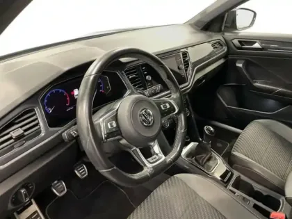 Photo 19 Volkswagen T-roc 1.5 TSI 150 EVO Start/Stop BVM6 R-Line