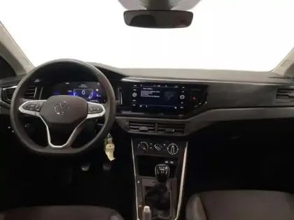 Photo 8 Volkswagen Polo 1.0 TSI 95 S&S BVM5 VW Edition