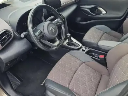 Photo 8 Toyota Yaris  Cross 116h Collection MY22