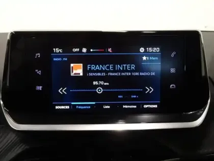 Photo 14 Peugeot 208  1.2 PureTech 100ch S&S Style