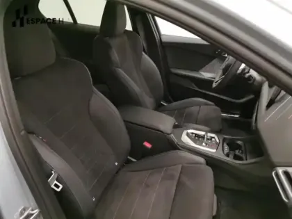 Photo 12 BMW Serie 1 Série 1 120A 170ch M Sport DKG7