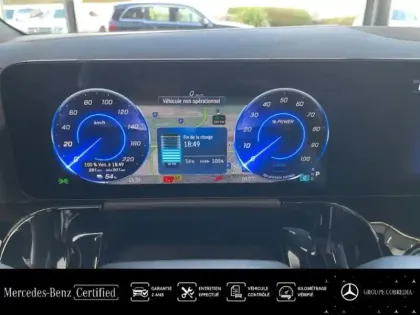 Photo 13 Mercedes EQA  250+ 190ch AMG Line