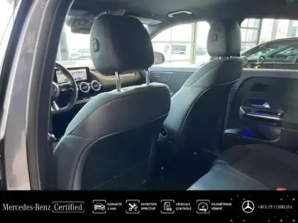 Photo 9 Mercedes EQA  250+ 190ch AMG Line