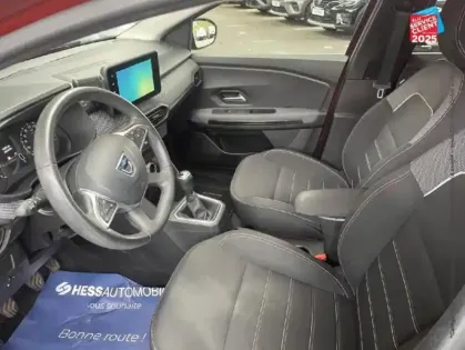 Photo 14 Dacia Jogger  1.0 ECO-G 100ch SL Extreme+ 7 places