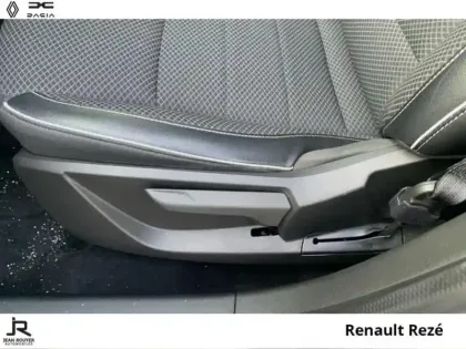 Photo 14 Renault Arkana  1.6 E-Tech 145ch full hybrid  Techno -23