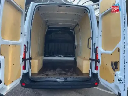 Photo 28 Renault Master  Fg F3500 L2H2 2.3 Blue dCi 135ch Confort Euro6