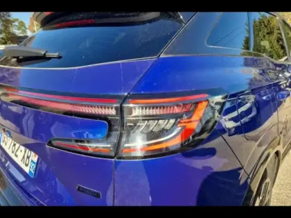 Photo 13 Renault Austral  1.2 E-Tech full hybrid 200ch Techno esprit Alpine - 23