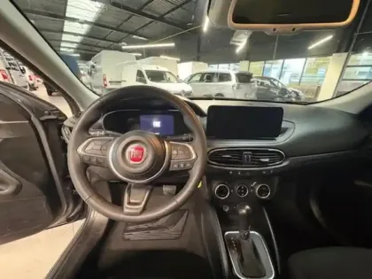 Photo 11 Fiat Tipo Gén. II Ph2 MY23 Cross 5