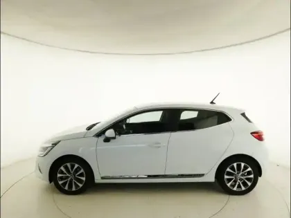 Photo 12 Renault Clio  1.6 E-Tech hybride 140ch Intens -21N