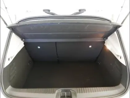 Photo 6 Renault Clio  1.6 E-Tech hybride 140ch Intens -21N