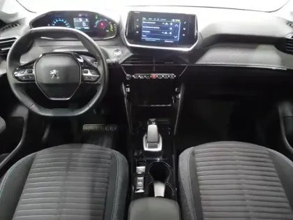 Photo 5 Peugeot 208  e- 136ch Style