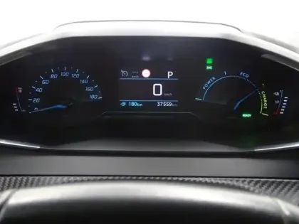 Photo 14 Peugeot 208  e- 136ch Style