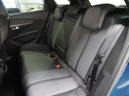 Photo 7 Peugeot 3008  1.2 PureTech 130ch S&S Allure Pack