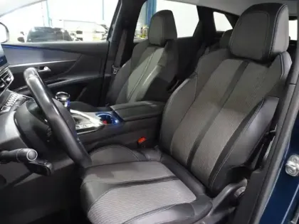 Photo 6 Peugeot 3008  1.2 PureTech 130ch S&S Allure Pack