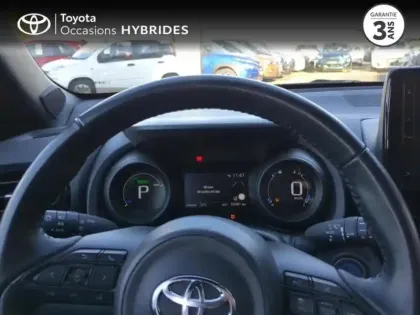 Photo 12 Toyota Yaris  Cross 116h Dynamic MY22