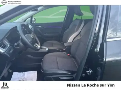 Photo 17 Renault Captur  1.6 E-Tech hybride 145ch Intens -21