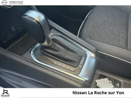 Photo 20 Renault Captur  1.6 E-Tech hybride 145ch Intens -21