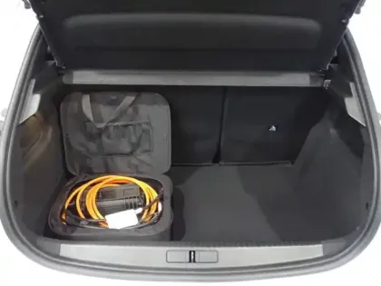 Photo 5 Peugeot 208  e- 136ch Style