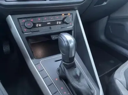 Photo 12 Volkswagen Polo  1.0 TSI 115ch Carat DSG7 Euro6d-T