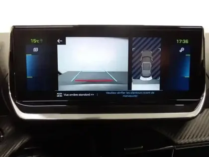 Photo 10 Peugeot 2008  e- 136ch GT