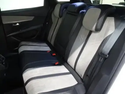 Photo 9 Peugeot 3008  HYBRID 225ch GT Pack e-EAT8